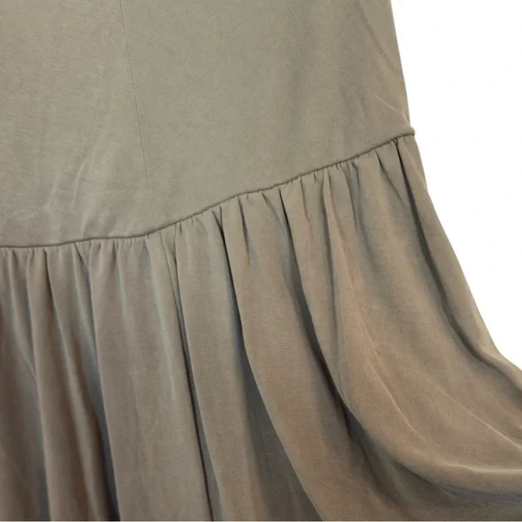 𝐍𝐖𝐓-𝐋𝐔𝐒𝐇 𝐎𝐋𝐈𝐕𝐄 𝐂𝐑𝐎𝐒𝐒 𝐁𝐀𝐂𝐊 𝐅𝐋𝐎𝐖𝐘 𝐒𝐇𝐎𝐑𝐓𝐒 𝐑𝐎MPER - Picture 2 of 6